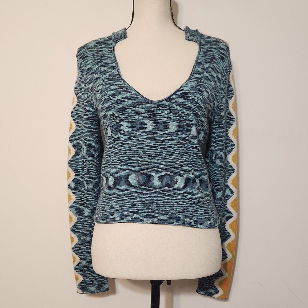 BDG Urban Outfitters V Neck Crop Knit Sweater retro Chevron runs small L